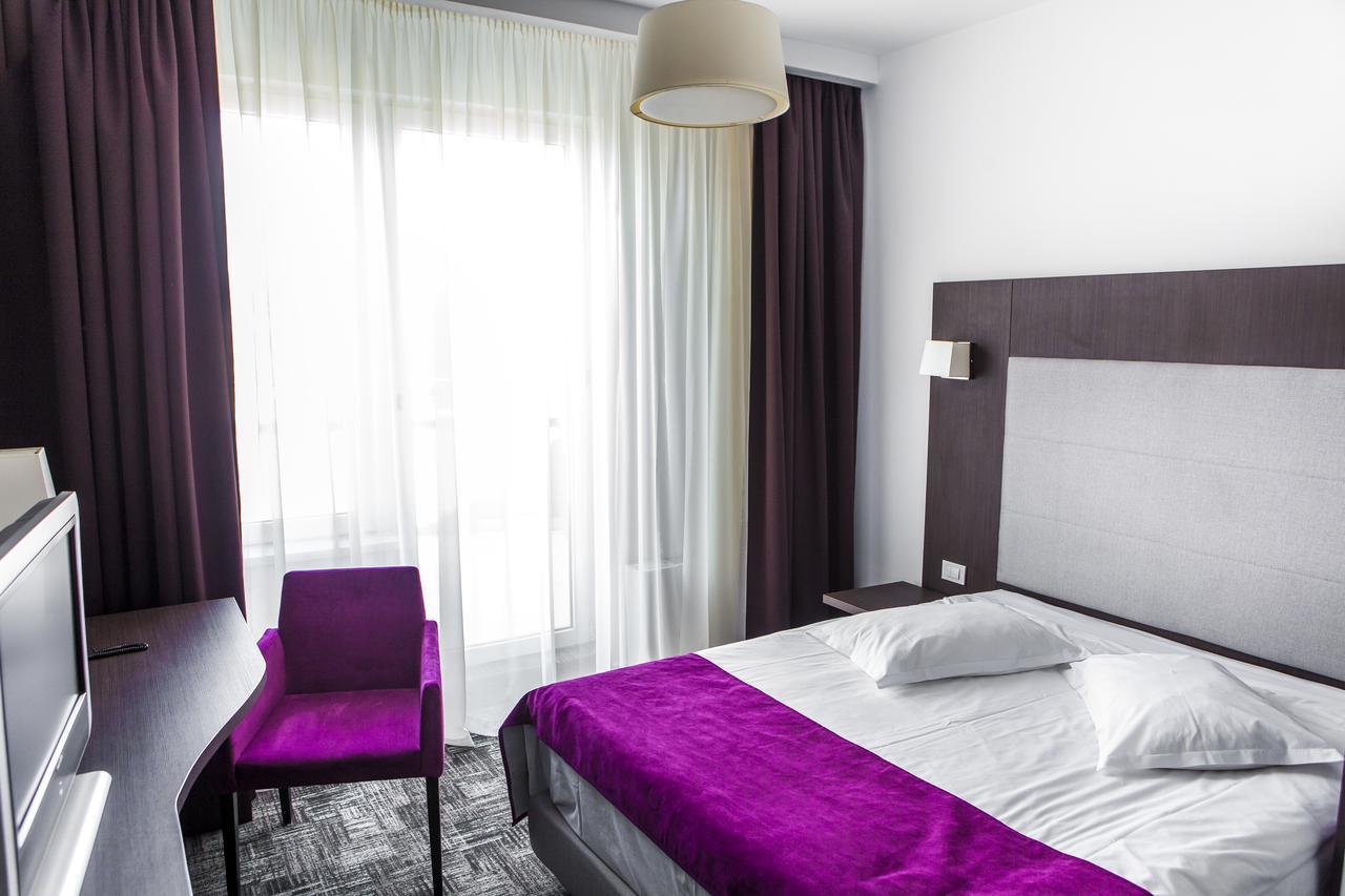 Hotel Europeca Craiova Exteriör bild