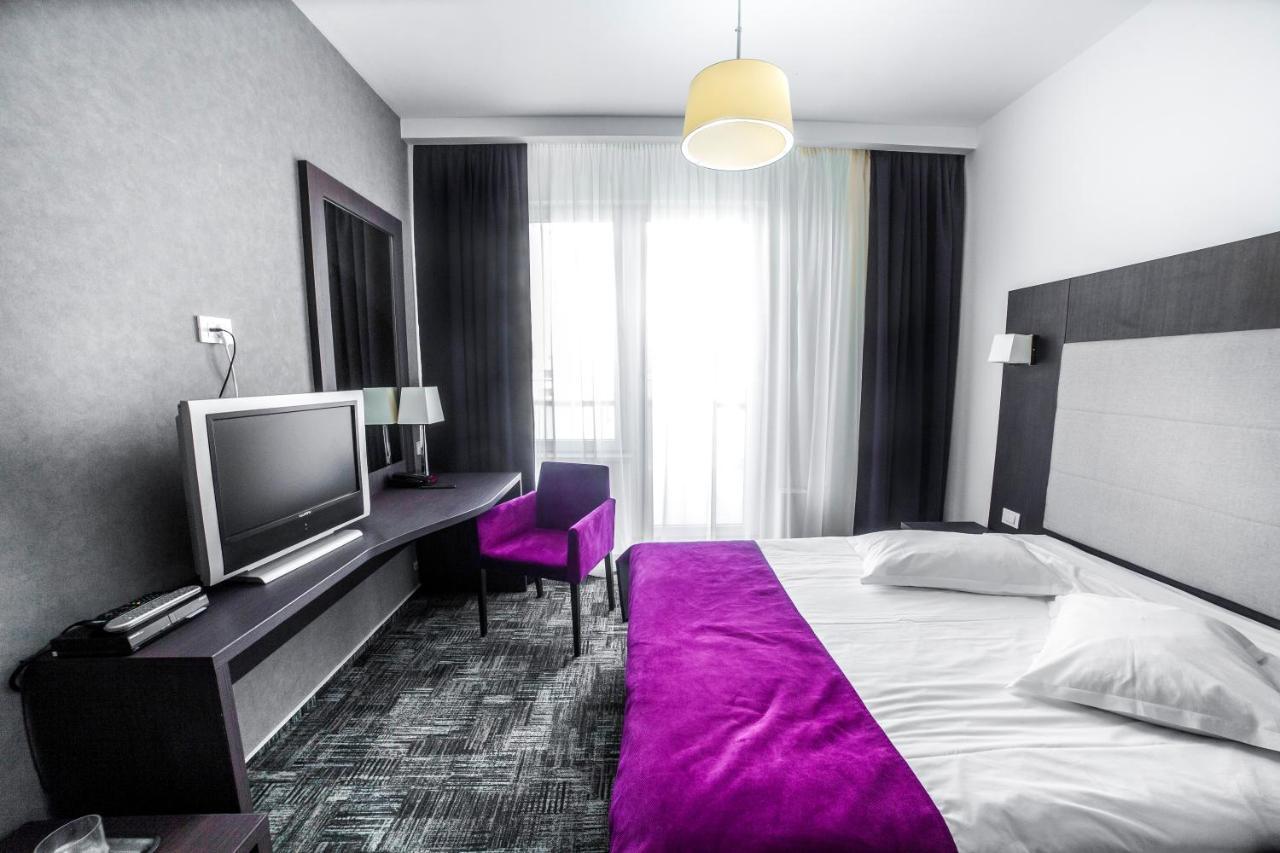 Hotel Europeca Craiova Exteriör bild