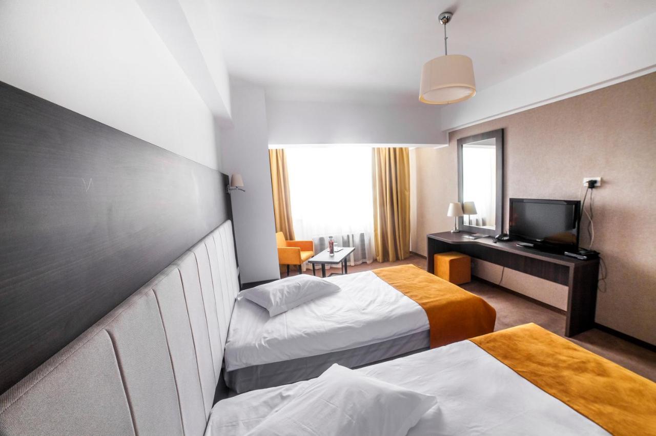 Hotel Europeca Craiova Exteriör bild